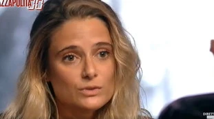 PiazzaPulita, Giorgia Linardi di Sea Watch: "Decreti sicurezza, non è stato fatto abbastanza". Toh, cosa scorda sulle multe alle Ong