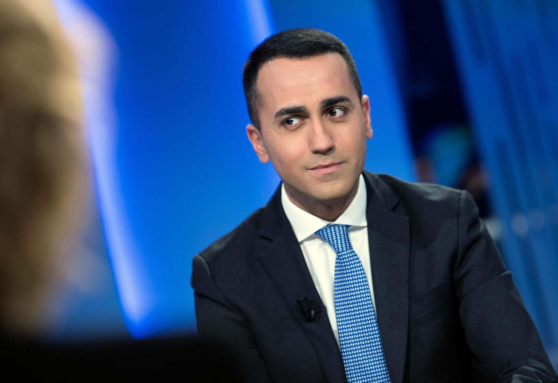Luigi DI Maio, l'insinuazione che avvelena Berlusconi: "So che molti parlamentari vogliono lasciarlo"