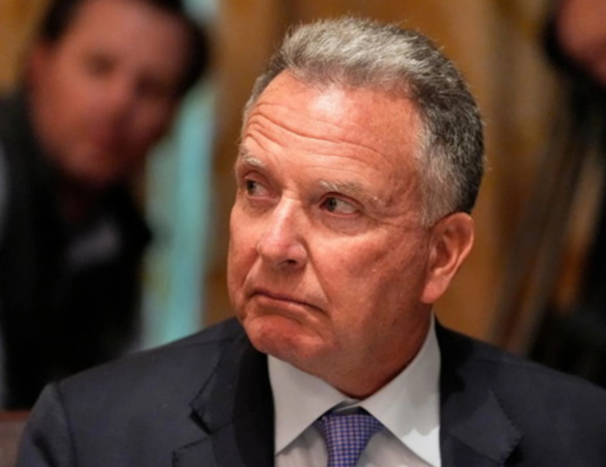 Wiktkoff, la telefonata al russo Ushakov: "Cosa deve dire Putin a Trump", esplode il caso