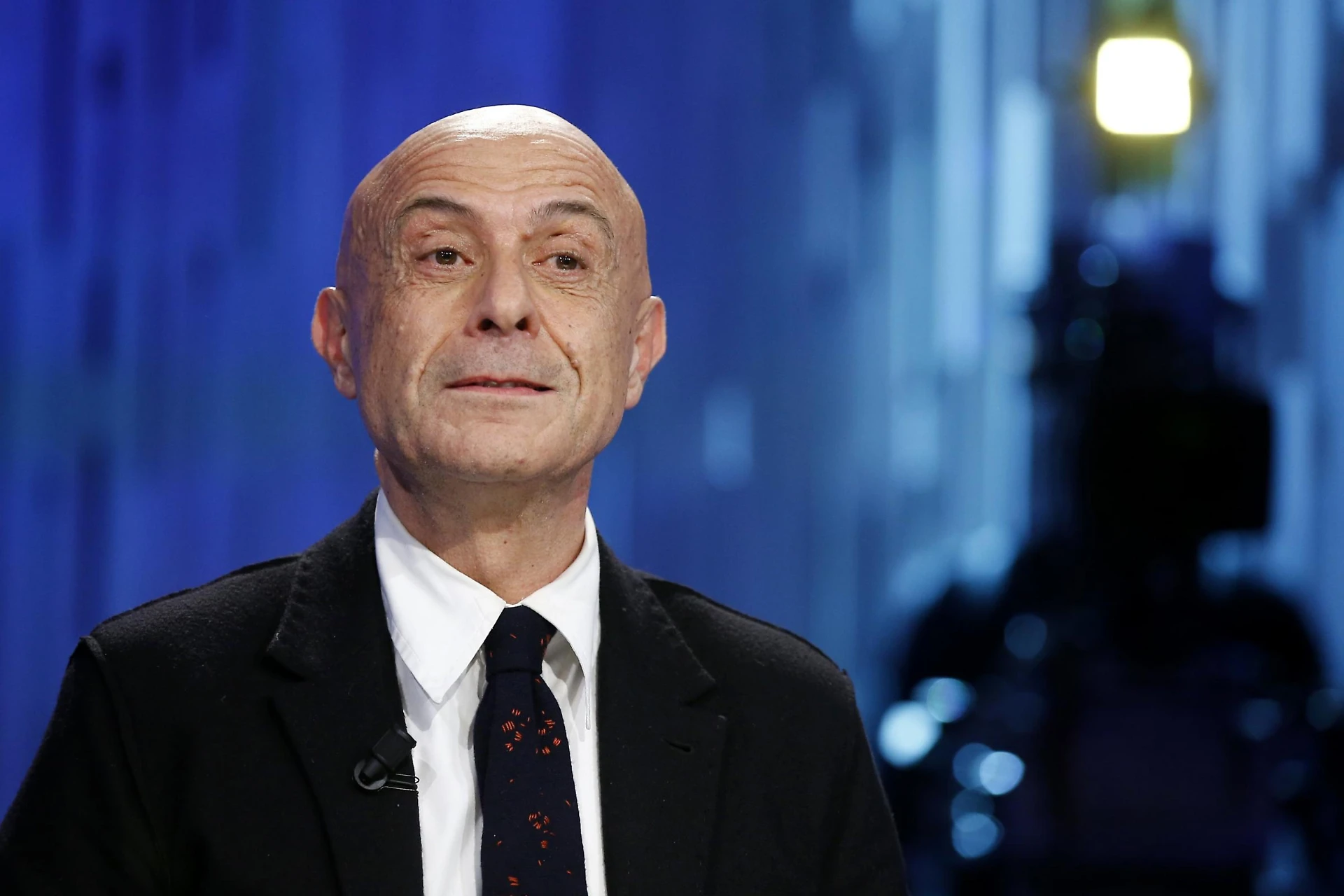 Vittorio Feltri a I Lunatici benedice Marco Minniti: "Potrebbe essere un buon segretario per il Pd"