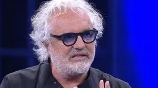 Flavio Briatore invoca la petizione popolare per chiedere i danni all'esecutivo: "Offro un bonus vacanze così non fanno danni"