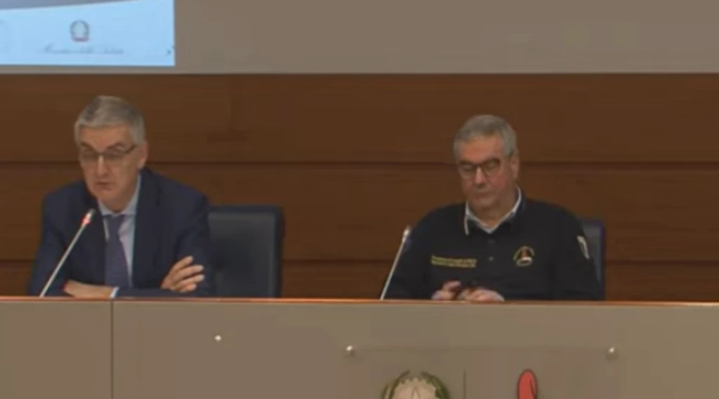 Coronavirus, il bollettino: aumentano i tamponi, crollano i contagi. Il Covid circola in 5 regioni