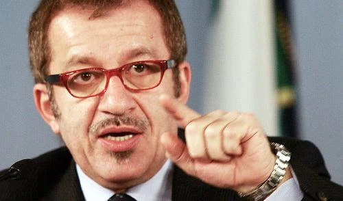 Roberto Maroni
