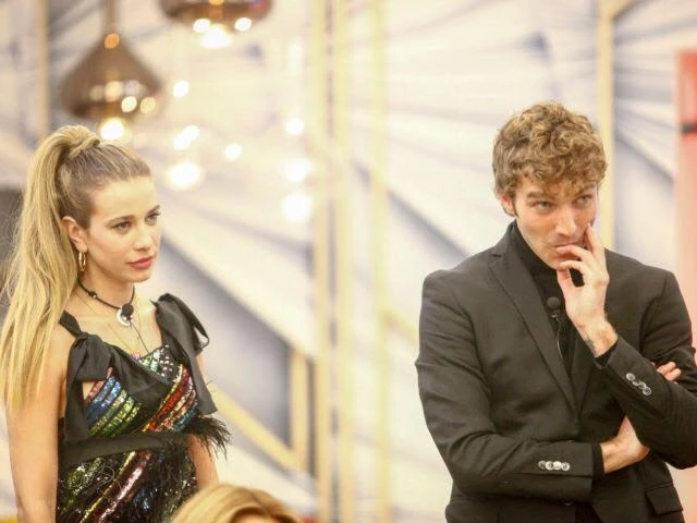 Grande Fratello Vip, Eleonora Giorgi imbarazza Clizia e Paolo: "Perché ho il cuore spezzato"