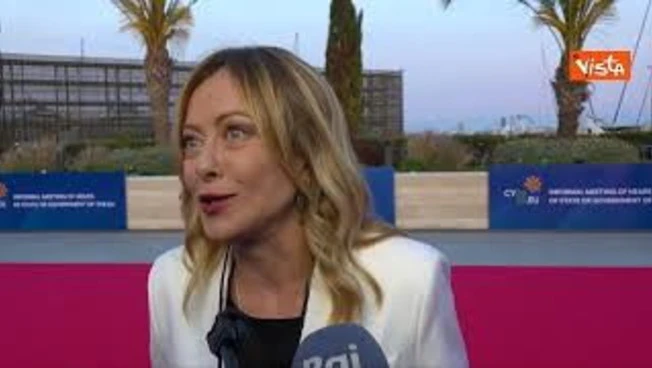 Meloni se ne va dal punto stampa, ai cronisti: 