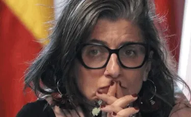 Il Pd ora si vergogna di Francesca Albanese: l'ultima figuraccia 
