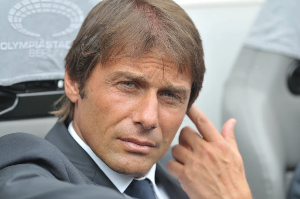 Calcioscommesse, Conte: stop ridotto, torna l'8 dicembre