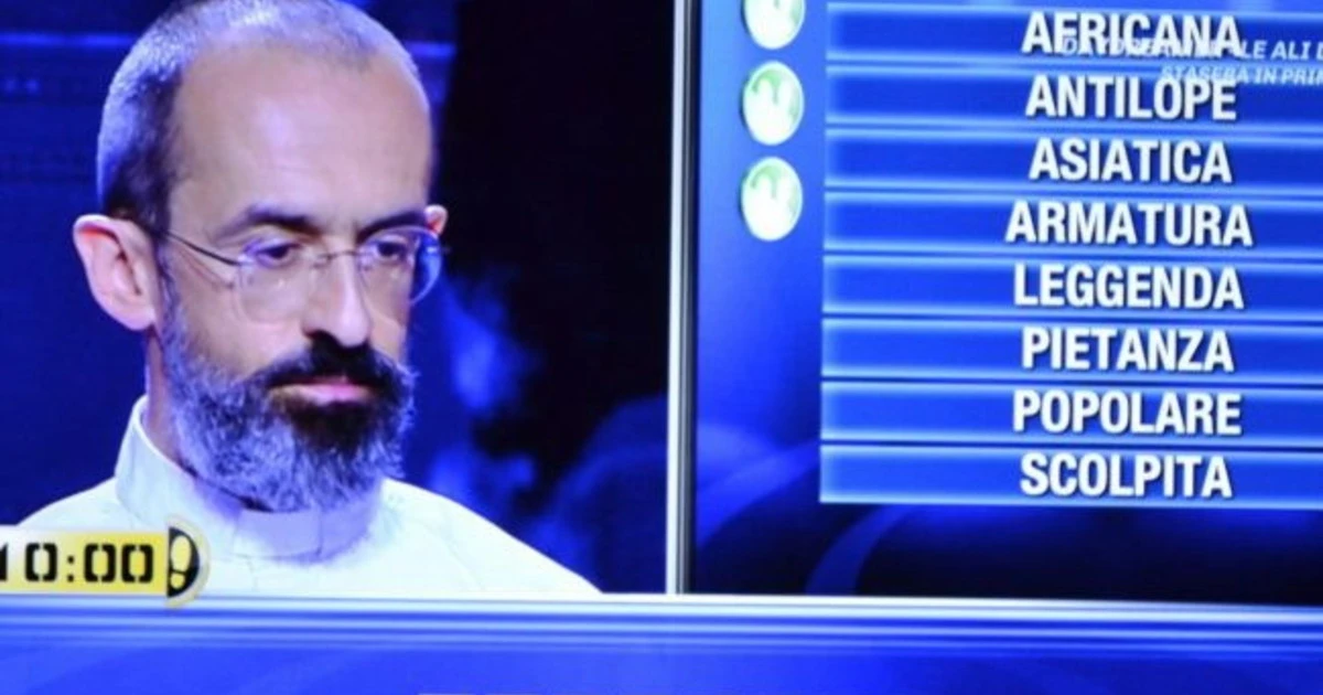 Caduta Libera e Gerry Scotti attirano anche i preti. Don Andrea da Gorgonzola in studio: fa il botto