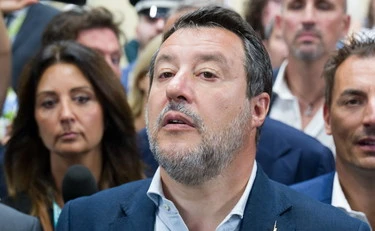 Salvini al Meeting, "la Lega lo diceva 20 anni fa": applausi a Draghi e bordate all'Ue