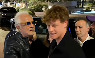 Jannik Sinner, la frase "sussurrata" a cena a Flavio Briatore