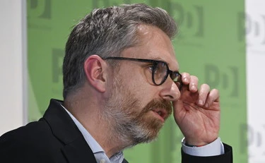 Bologna, a Lepore e Pd non basta mai: automobili a 20 all'ora