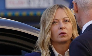 https://media.liberoquotidiano.it/PWrx_nGAseItoWyy3xTy8iVa_2syXXSjDl0PjR6qN-Q/width:800/quality:90/aW1hZ2VzLzIwMjYvMDkvMTYvMDg1MTAzNzk1LTU1Njk3YmQ1LTAyOWMtNGZmNC1hOWQwLWM0N2QyZWMxNmE3NC5qcGc.webp