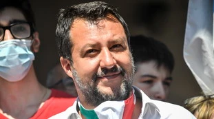 Sondaggio Swg per TgLa7, la Lega prende il largo sul Pd. Bene il M5s, battuta d'arresto per FdI