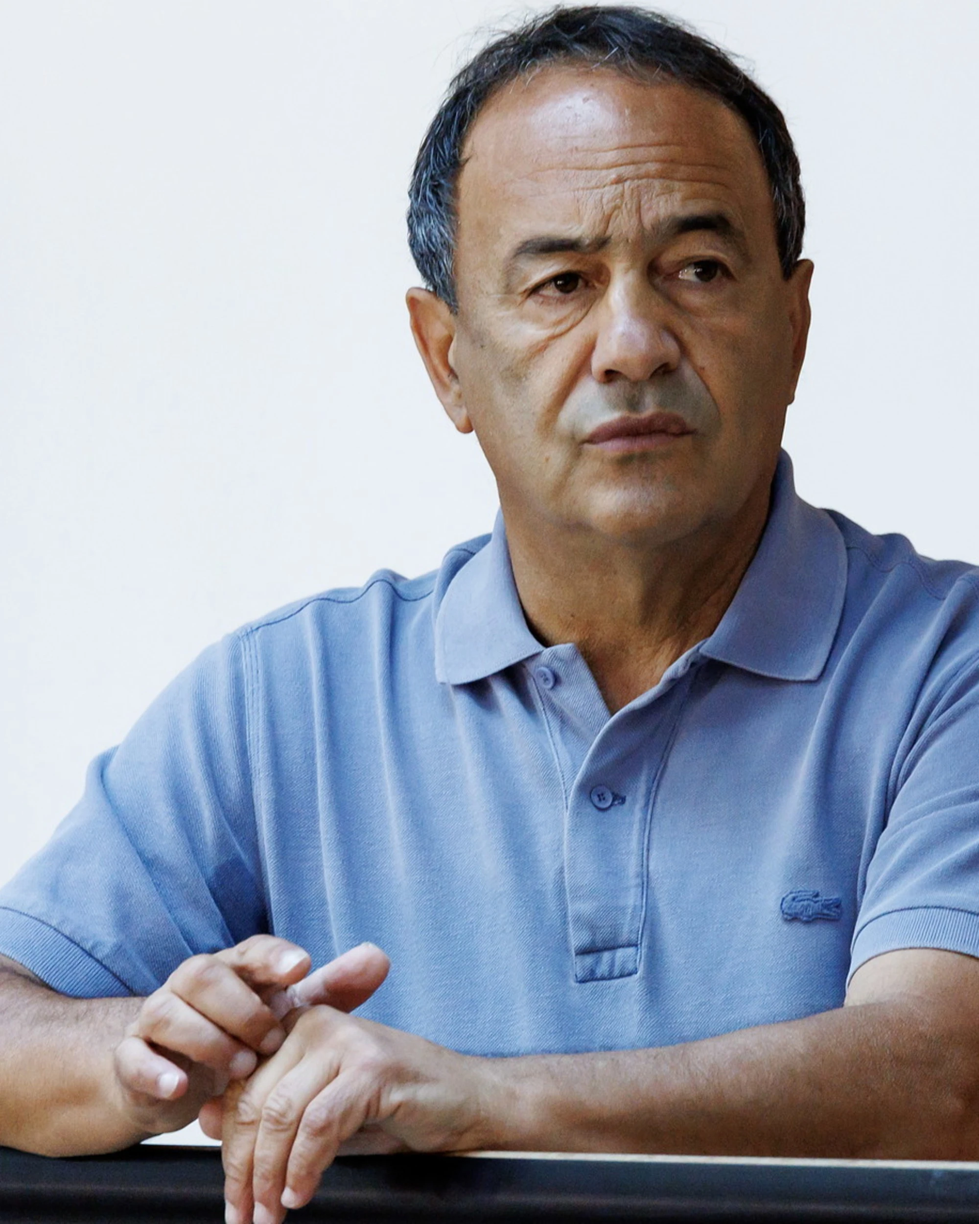 Mimmo Lucano "incandidabile": escluso dalle liste Avs per le regionali in Calabria