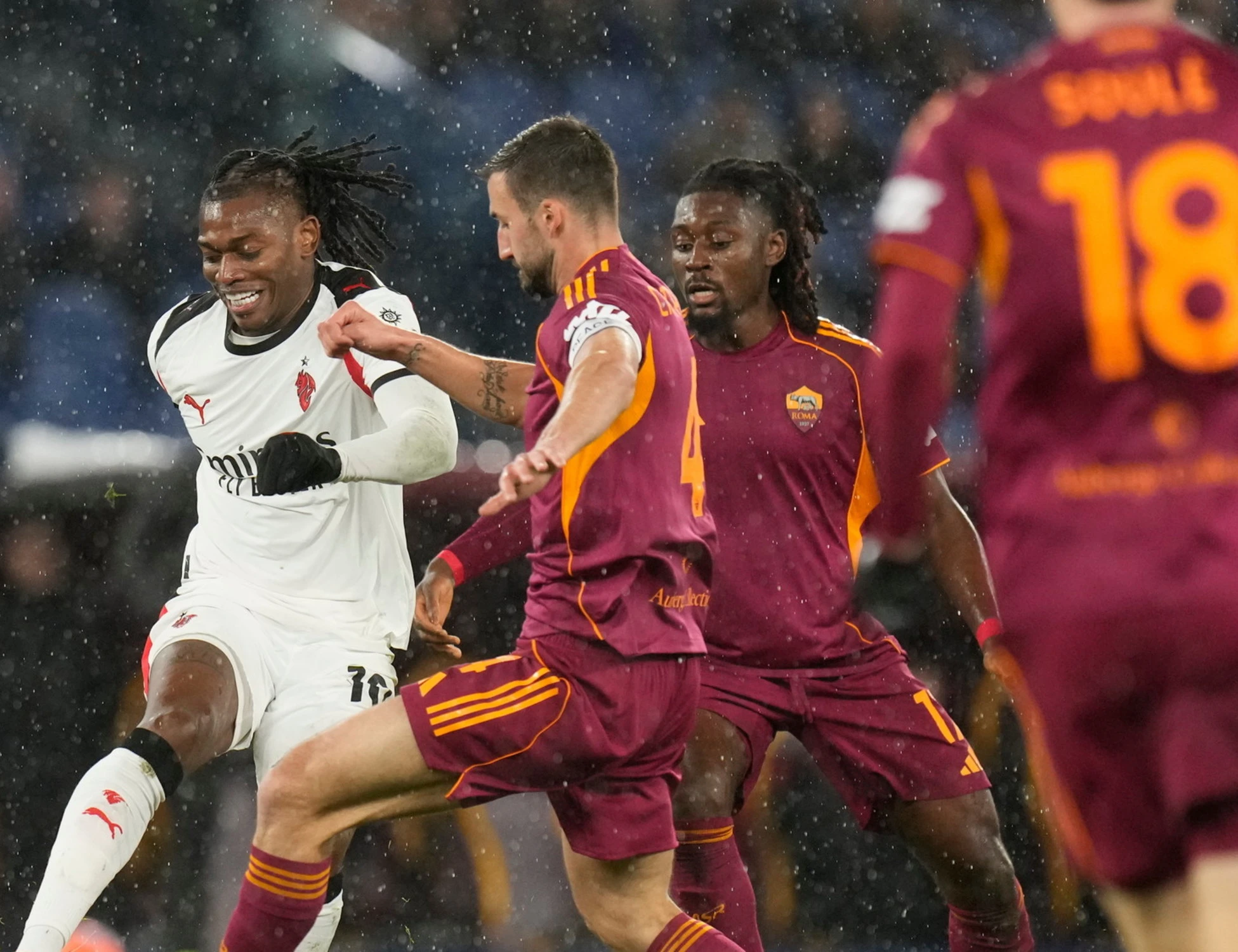 Serie A, Roma-Milan finisce in un 1 a 1: i giallorossi a quota 43