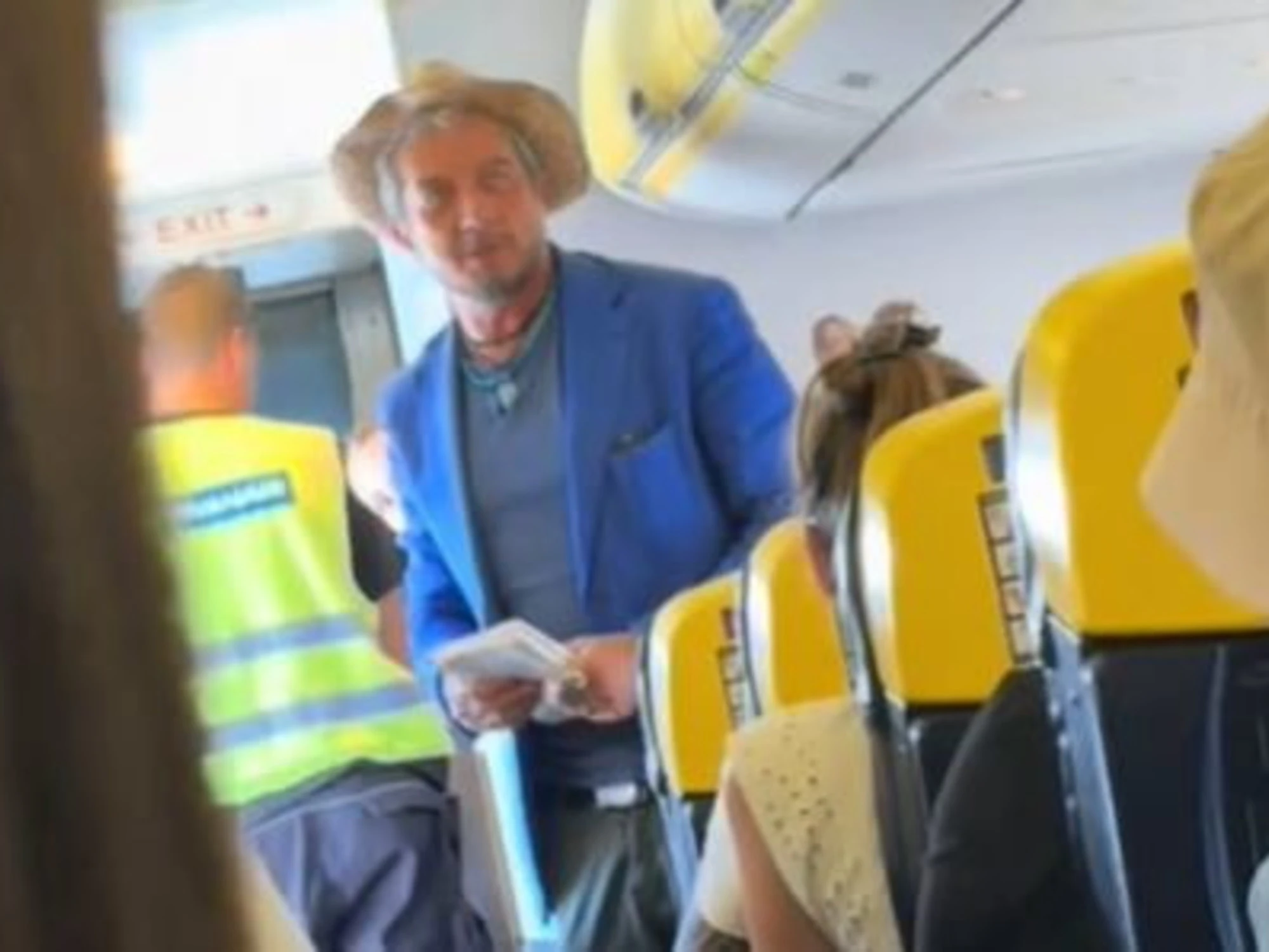 Paolo Ruffini, il volo parte in ritardo per aspettarlo: le sue parole da applausi