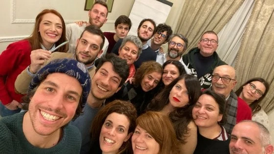 Mattia Santori e le sardine "sotto schiaffo" dal M5s? Una voce clamorosa (da dentro): "Perché stiamo zitti"