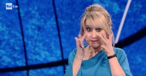 Che tempo che fa, Luciana Littizzetto e quella frase straziante: il sospetto, cosa le sta succedendo