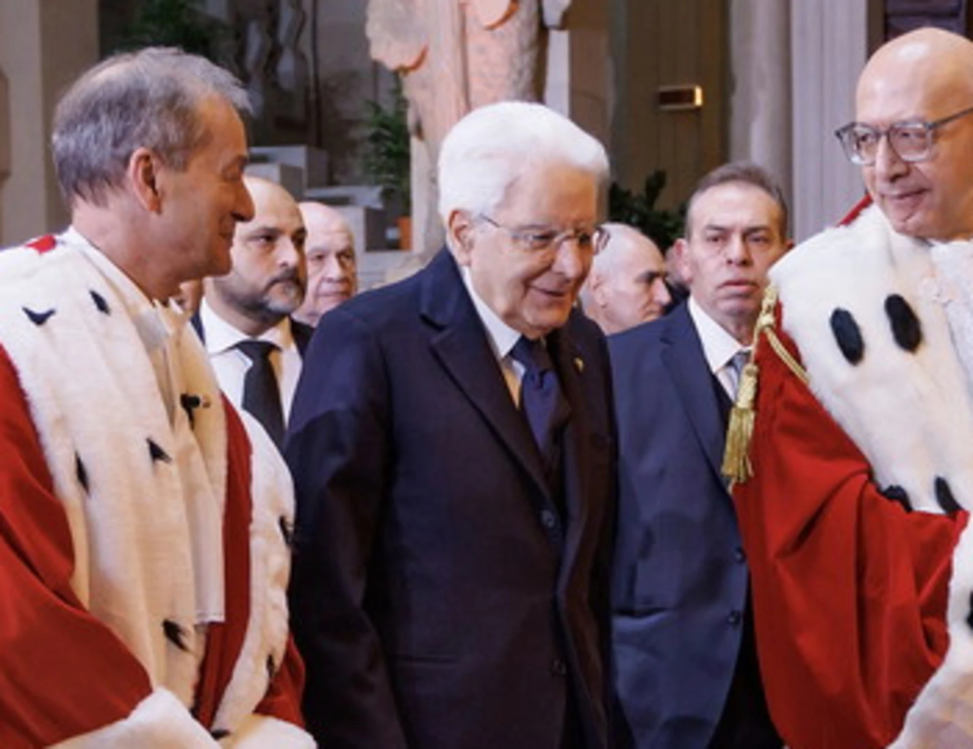 Mattarella, "rilievi sul pacchetto sicurezza": cosa farà ora il governo