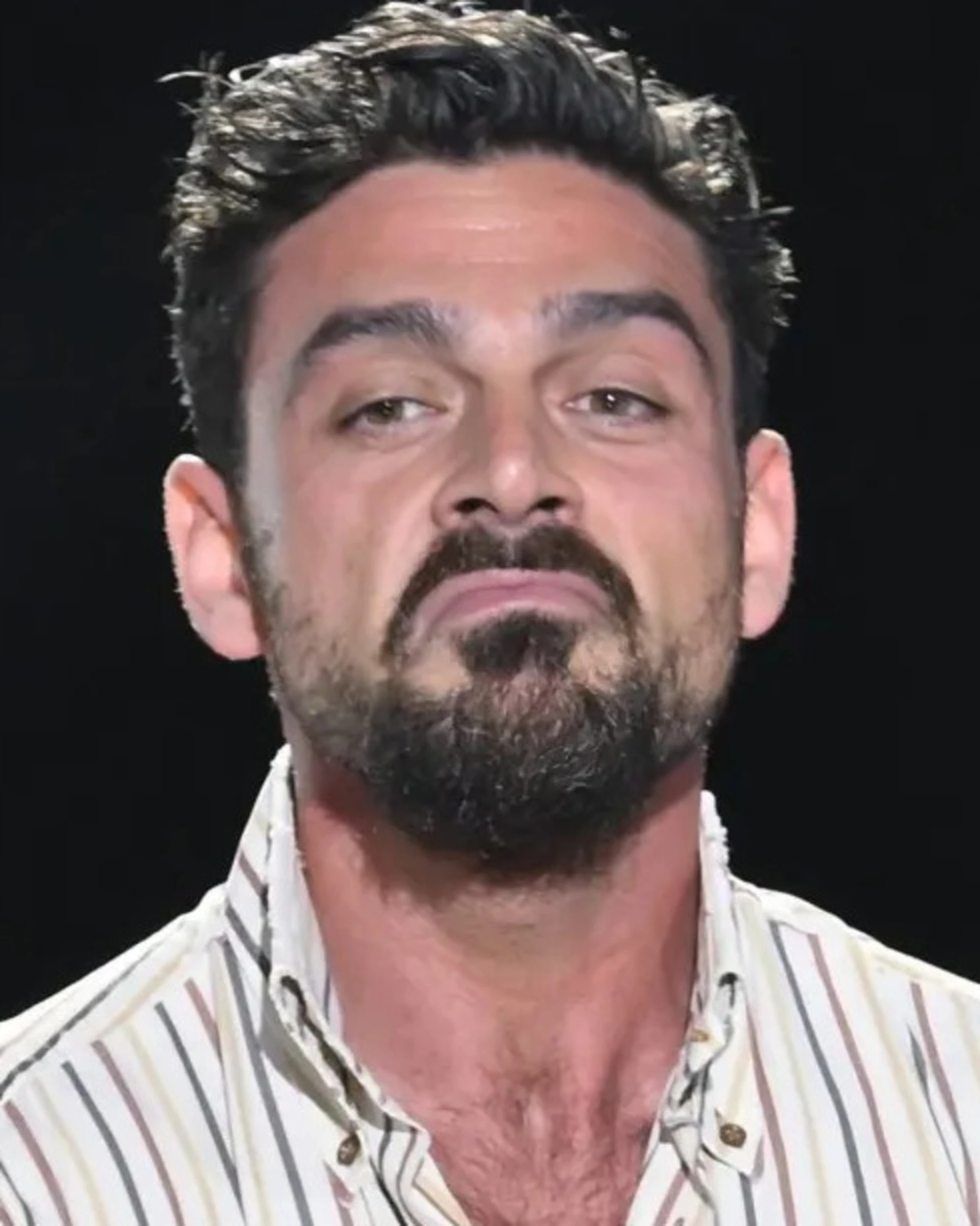 Michele Morrone, l'attacco feroce di Luca Argentero: "Sb**ta"
