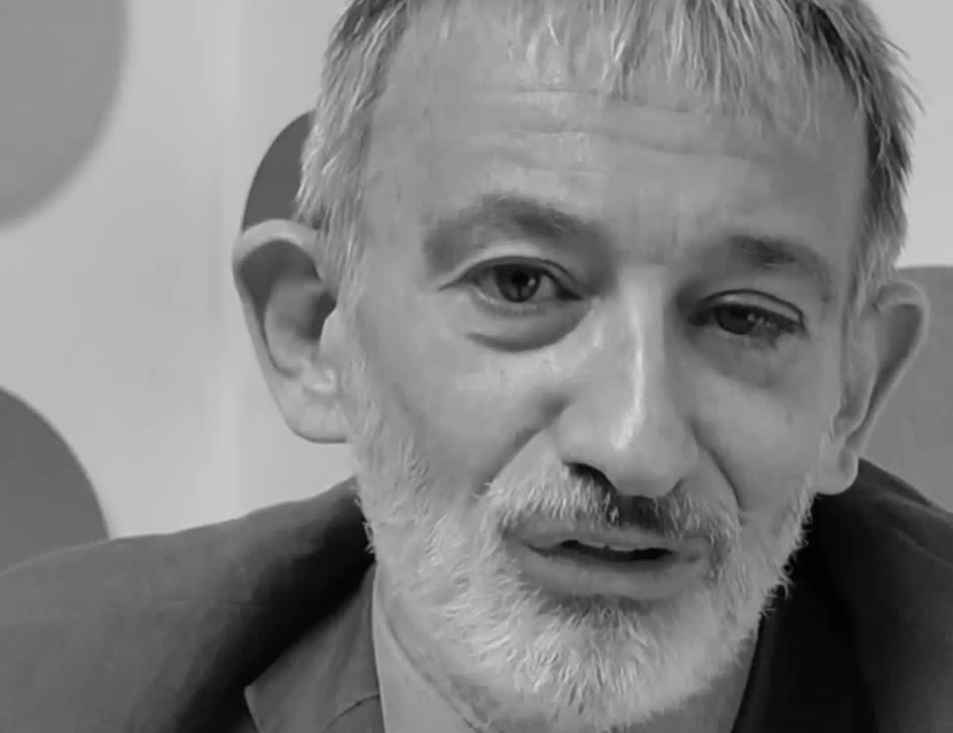 "Meloni, anche in ginocchio...": Senaldi umilia Silvestri
