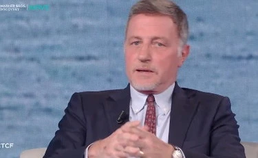 Che tempo che fa, il fango di Giannini su Meloni: "A tenere il mantello dell'imperatore"