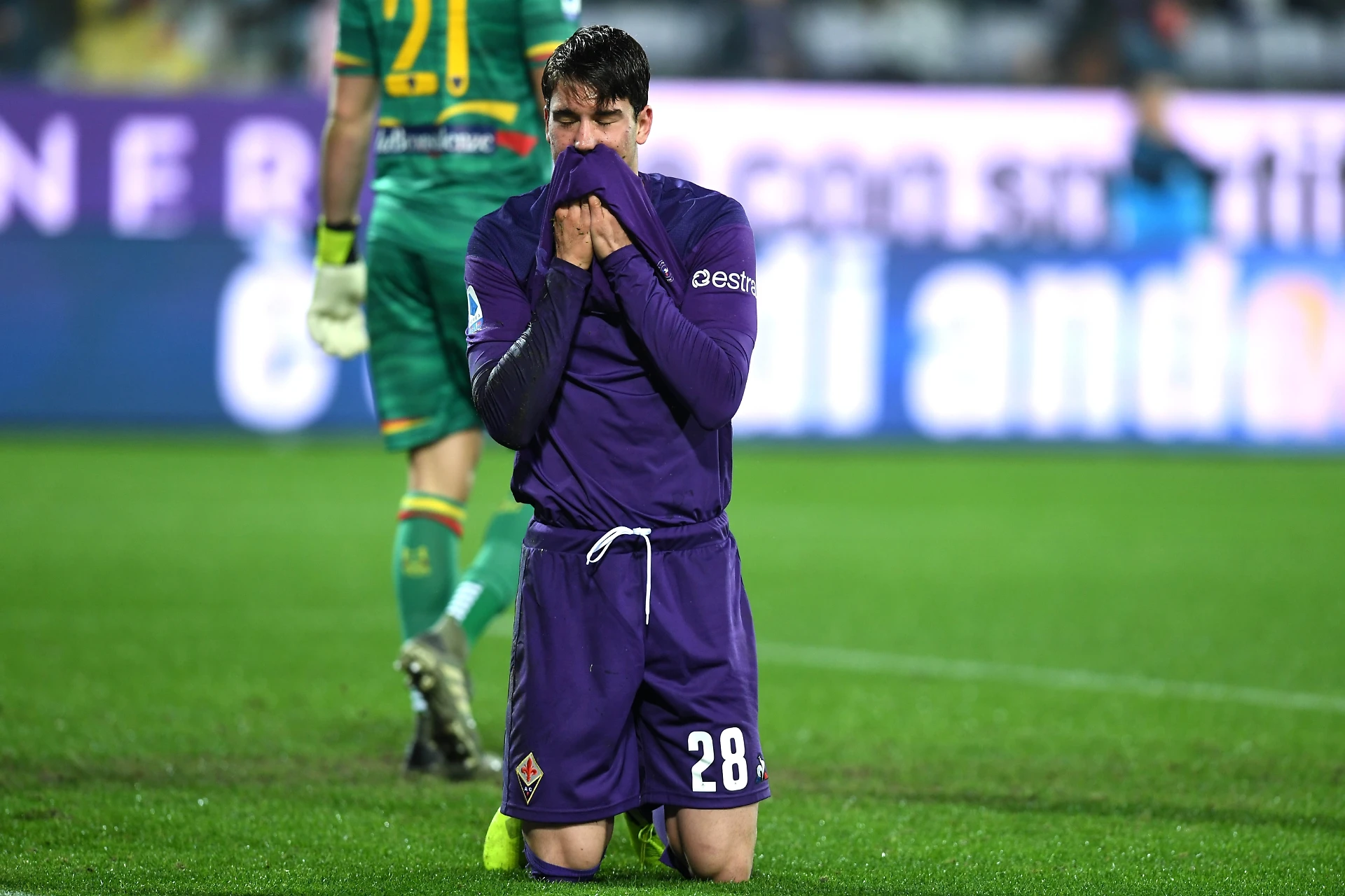 Serie A, il Lecce espugna l'Artemio Franchi e apre la crisi nera della Fiorentina