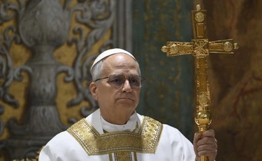 Leone XIV arruolato con la forza