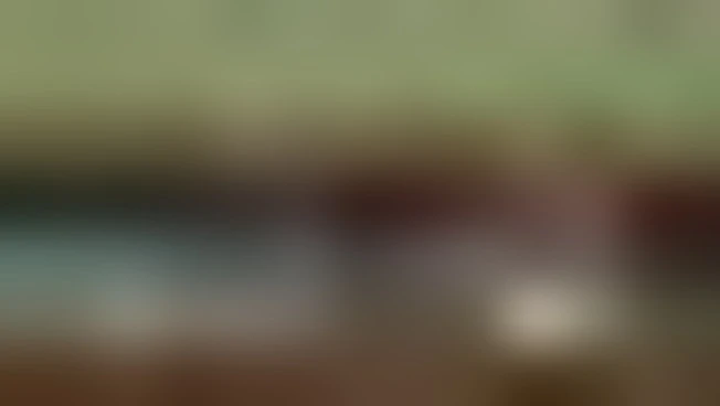 1049x576