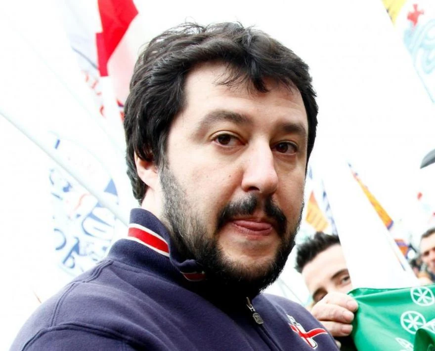 Salvini sfida Pisapia:"Mi candido sindaco"