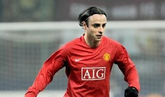 Berbatov con la maglia del Man Utd