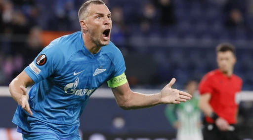 Mondiali, effetto Ucraina sul calcio. La decisione della Uefa: Russia "cacciata" dagli spareggi?