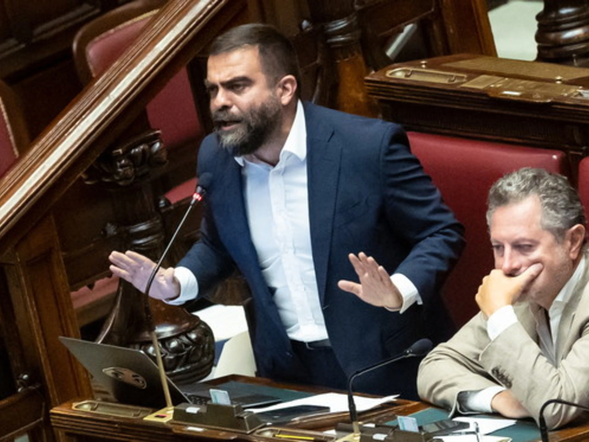 Marco Grimaldi, "Un Salis con la barba": "Nessuna eversione", FdI lo sbrana