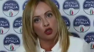 Dritto e Rovescio, cannonata di Giorgia Meloni contro Fanpage: "Ma dal cane della Cirinnà non ci vanno..."