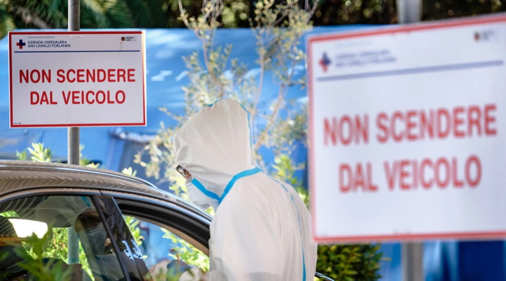 Coronavirus, bollettino 5 aprile: si parla di riaperture? E schizzano tasso di positività e ricoveri