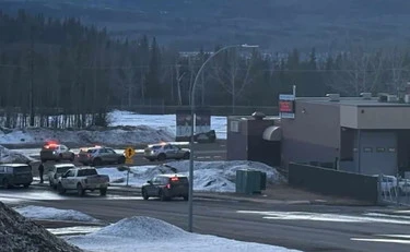 Canada, carneficina a scuola e in una casa: 10 morti, il killer si è suicidato