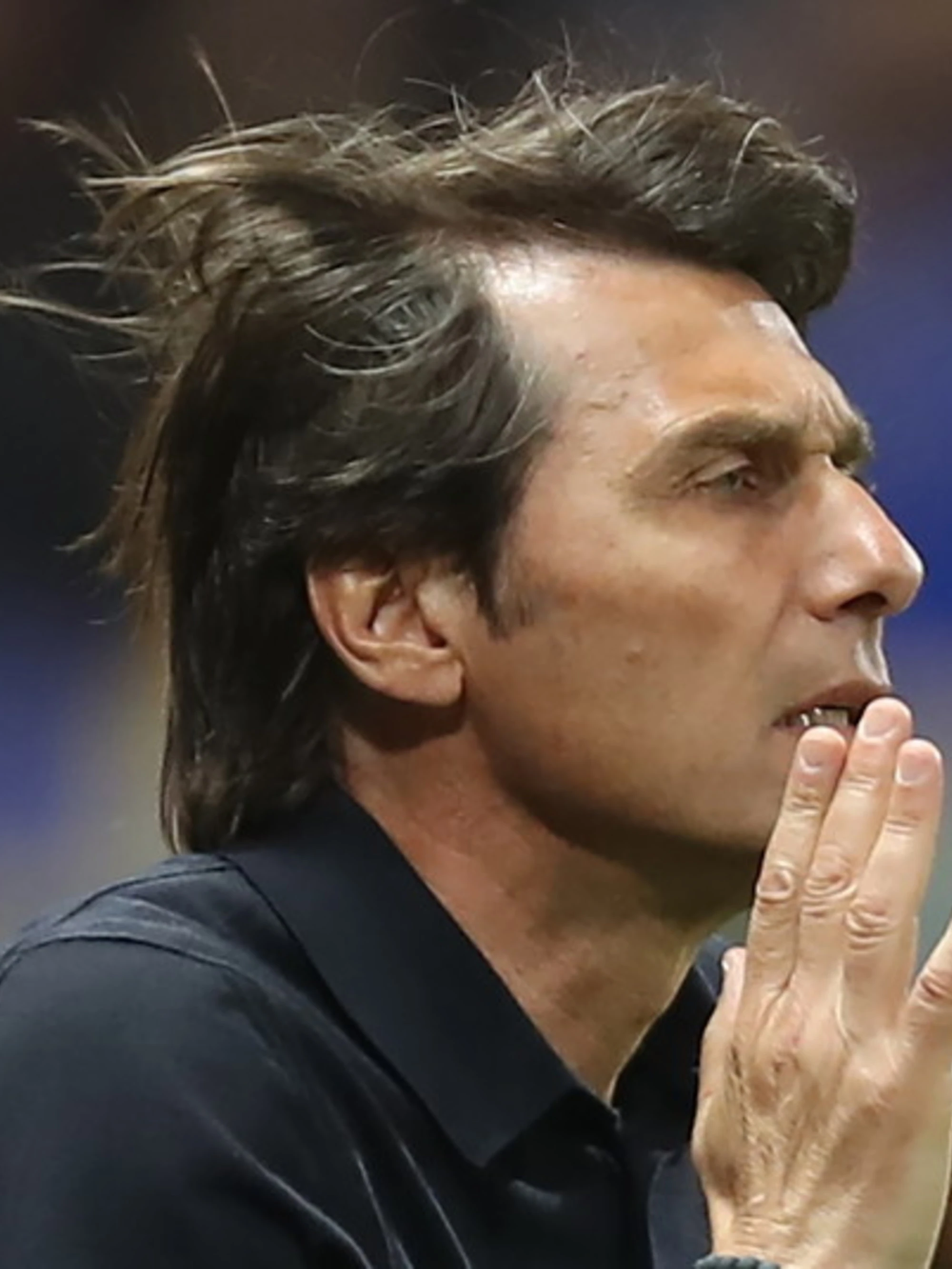 Antonio Conte resta al Napoli. Stravolti i piani della Juve