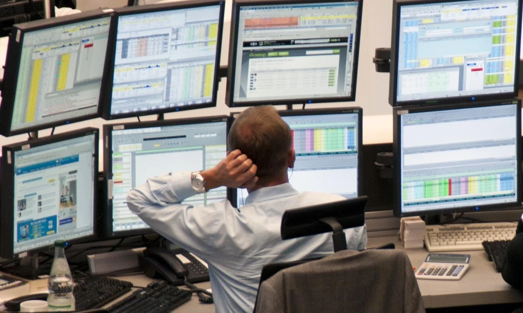 Spread sempre più su, oltre 360 punti