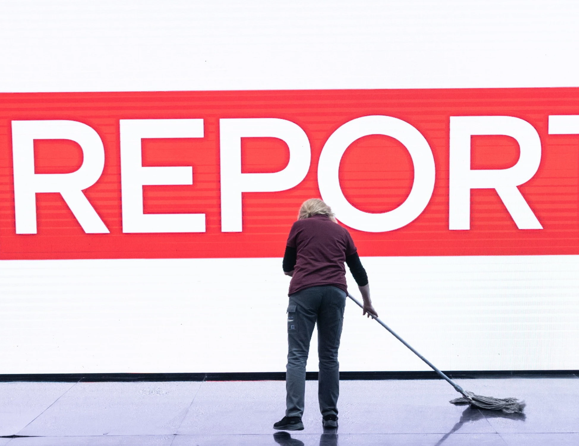 La redazione di Report bombarda Ranucci: "Se torna siamo finiti". E Sigfrido insulta tutti
