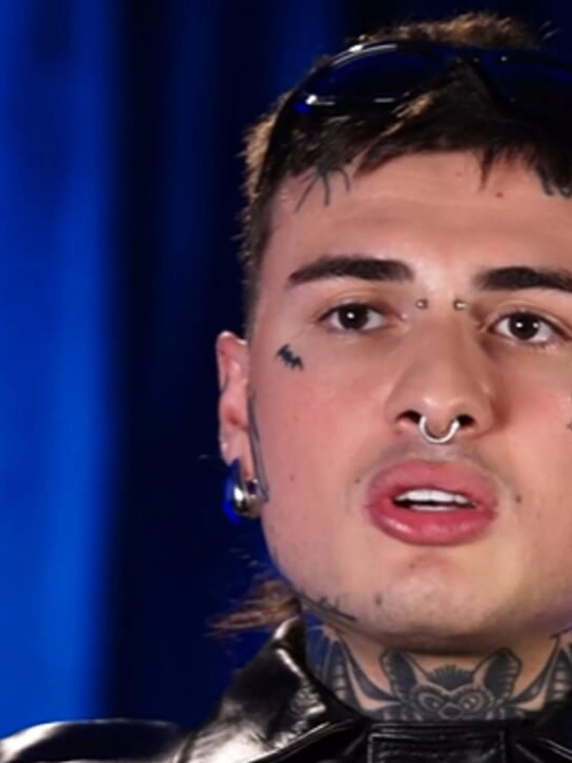 Ballando con le Stelle, Selvaggia Lucarelli umilia Rosa Chemical: "Banale, terra di mezzo"