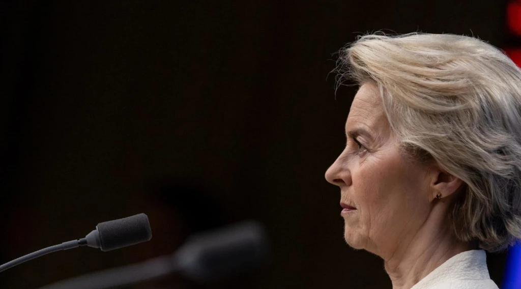 Ursula von der Leyen, il discorso sulla Difesa: "Finito il tempo delle illusioni", parole senza precedenti