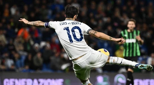 Sassuolo-Lazio 0-2, la magia di Luis Alberto: Sarri vola al sesto posto