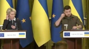 Volodymyr Zelensky gela Ursula Von der Leyen: "Forse, non ricordo"