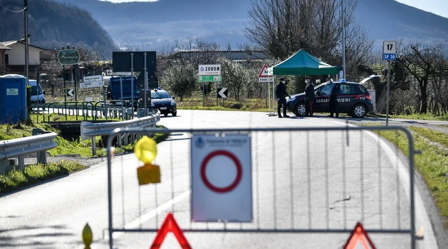 Coronavirus, il piano B di Giuseppe Conte: un lockdown come in Francia, c'è già la data