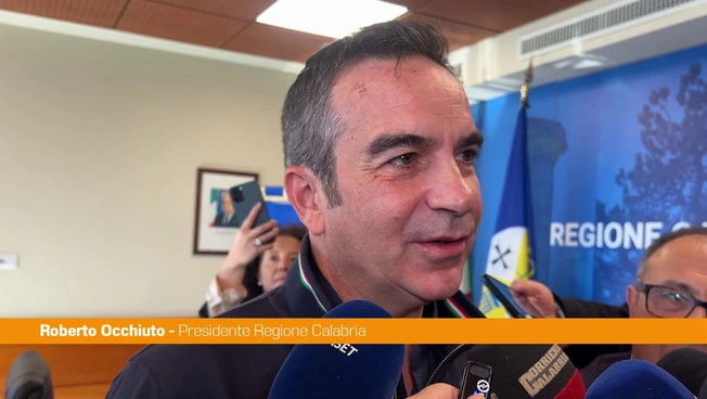 https://media.liberoquotidiano.it/PtdyMW64F0WELCm5ILoagdUjM4kqIJKnVtaMLHdftQY/width:800/quality:90/aW1hZ2VzLzIwMjUvMTAvMDcvMTIxMDMwMTM4LWEyYmJmMjhjLWZlMzEtNDMxMS1hOWQwLTUwNjg4MWM1M2JmNi5qcGc.webp