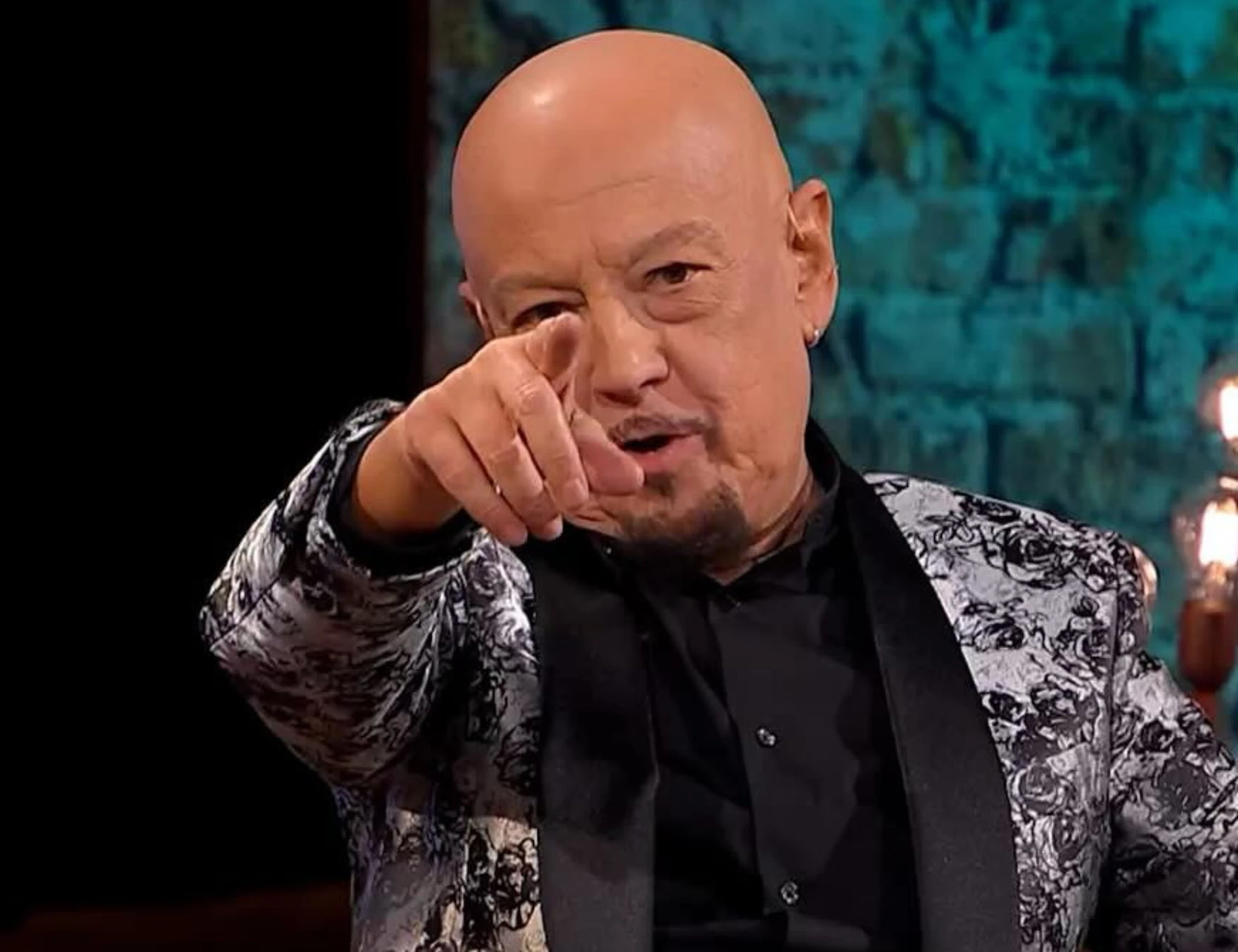 Scontri, anche Enrico Ruggeri replica a Marracash: "Biglietti a 120 euro..."