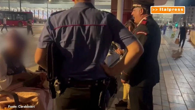 Blitz contro la microcriminalità in zona Termini a Roma, 8 arresti e 17 denunce