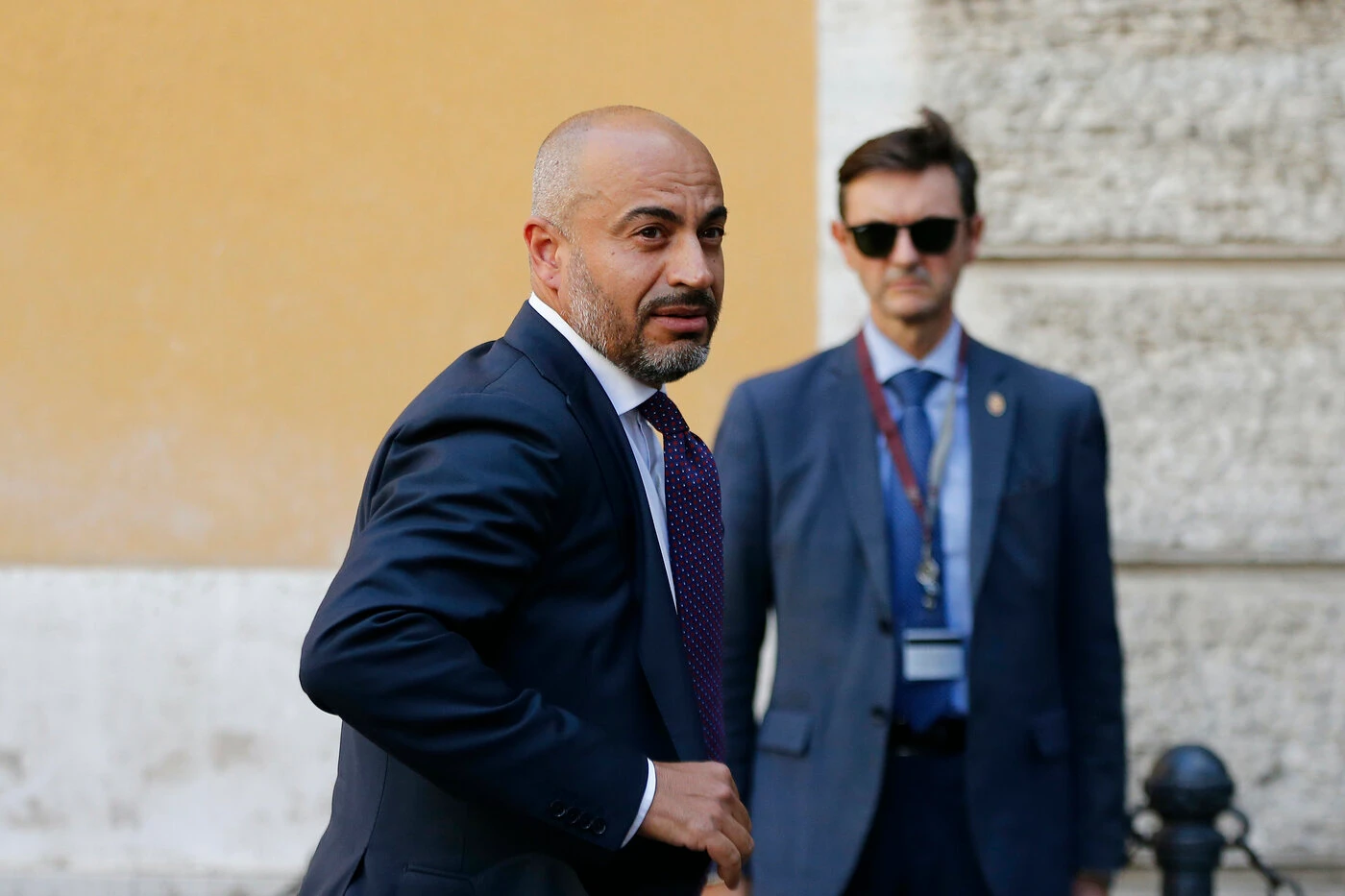 Gianluigi Paragone, le indiscrezioni: torna nella Lega? Lui smentisce, ma...