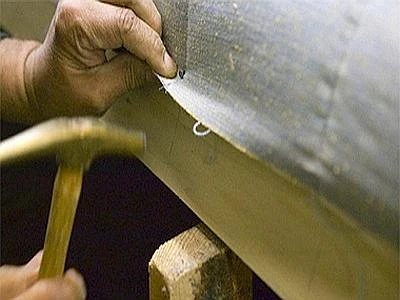 Istat, in calo ore lavorate