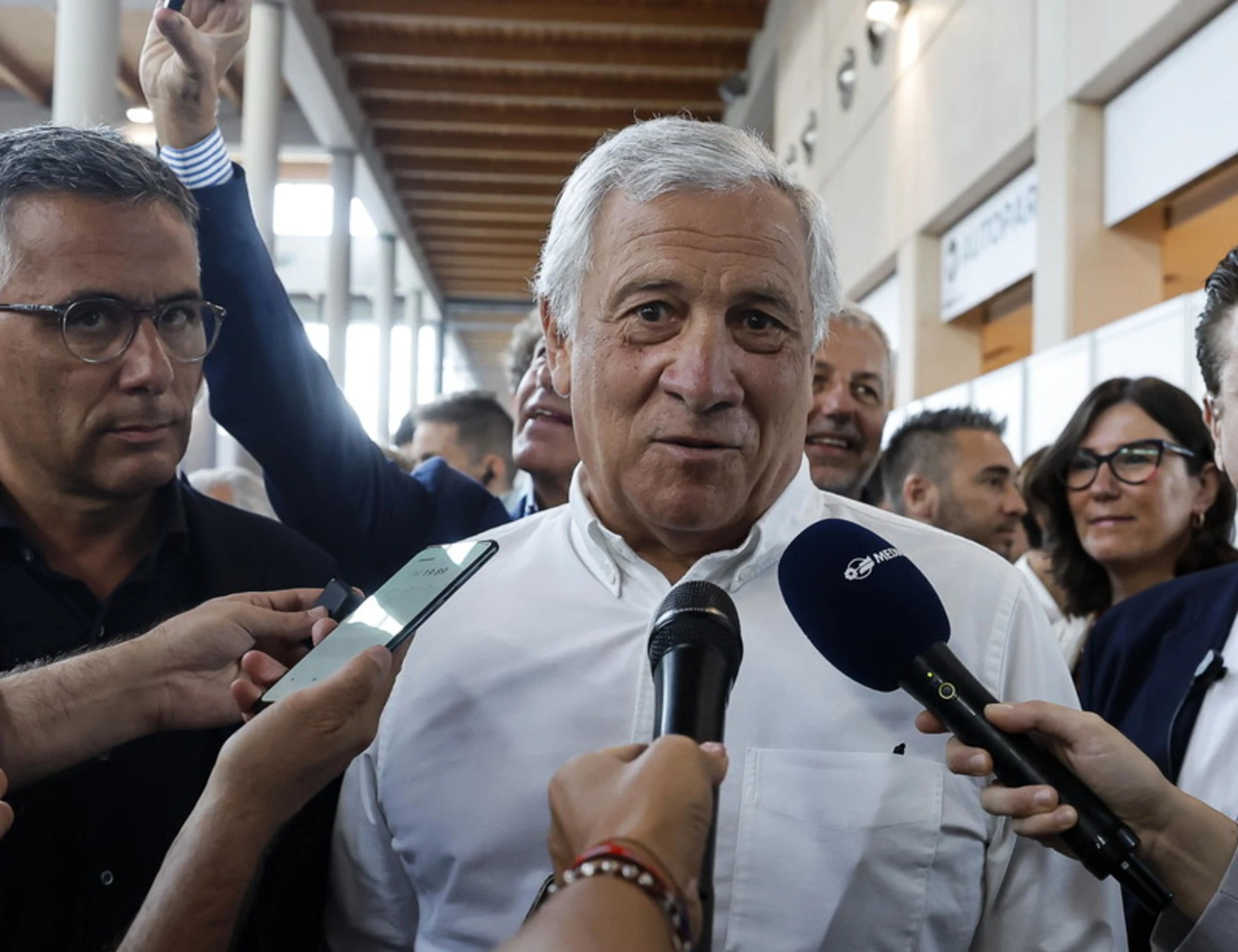 Tajani contro Salvini sul caso Macron. La risposta della Lega